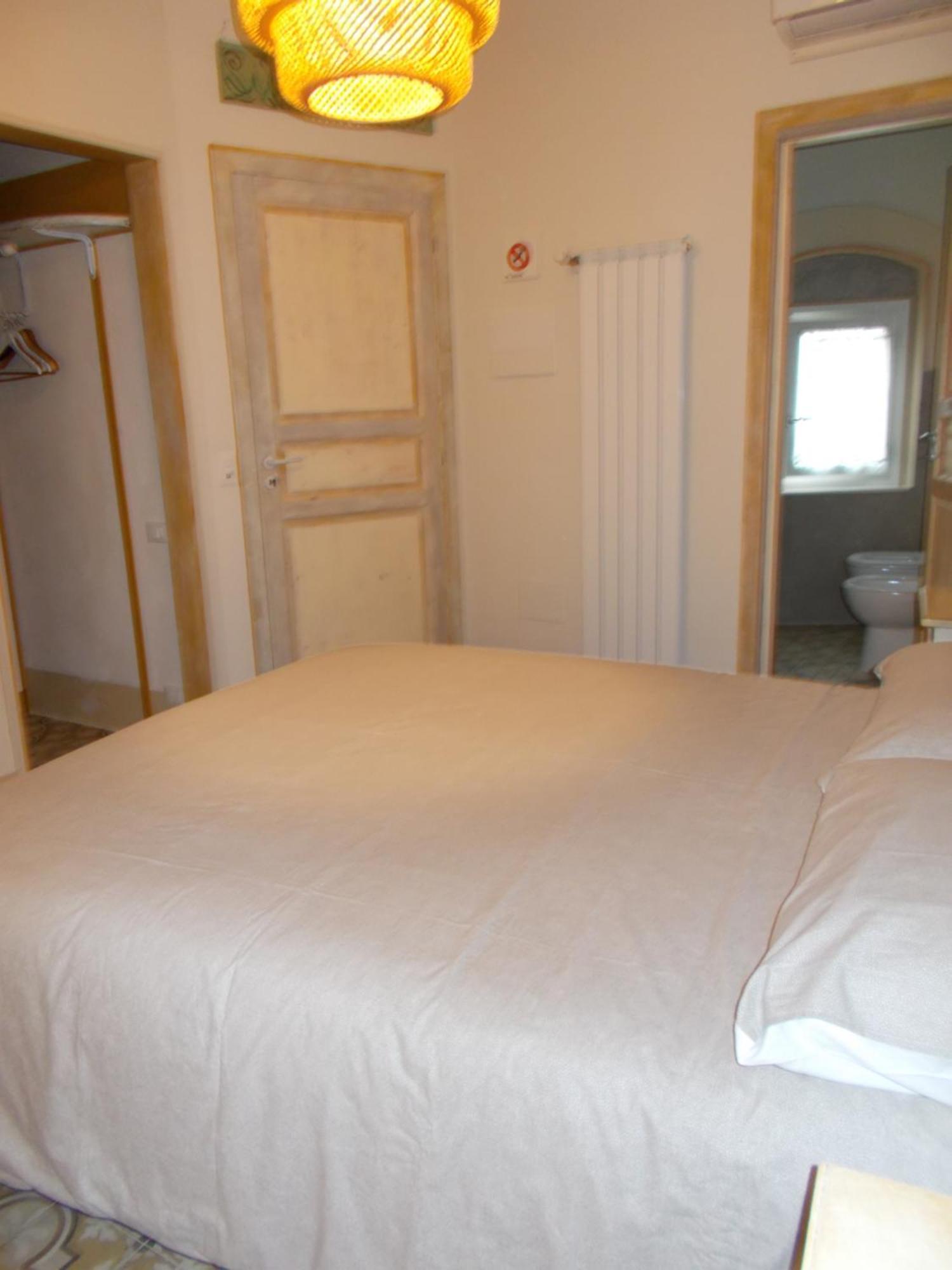 Guest House Le Arti Minori Serravalle Pistoiese Exterior foto
